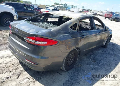 2020 Ford Fusion S из США, поврежденный, VIN 3FA6P0G75LR161074